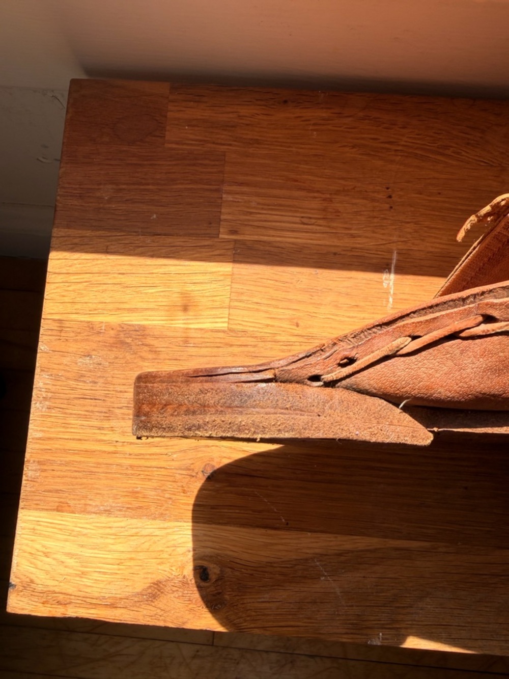 Handcrafted kolhapuri - Picture 4 of 9